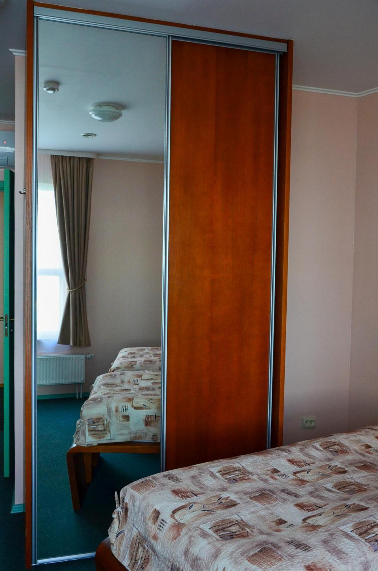 Hotel Viesbutis Ventaine Ventė Zewnętrze zdjęcie