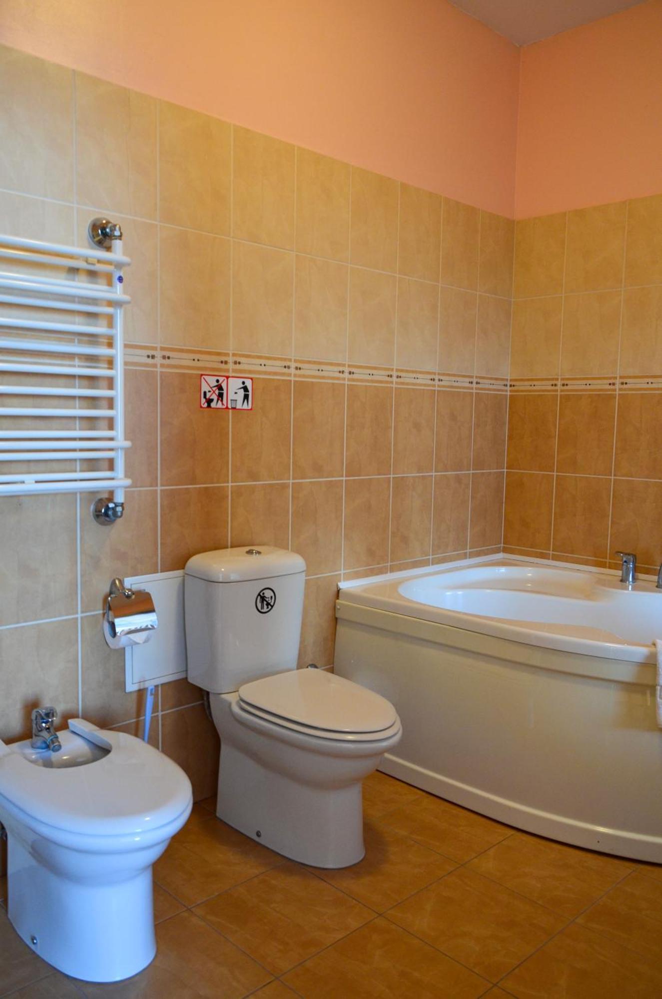 Hotel Viesbutis Ventaine Ventė Zewnętrze zdjęcie
