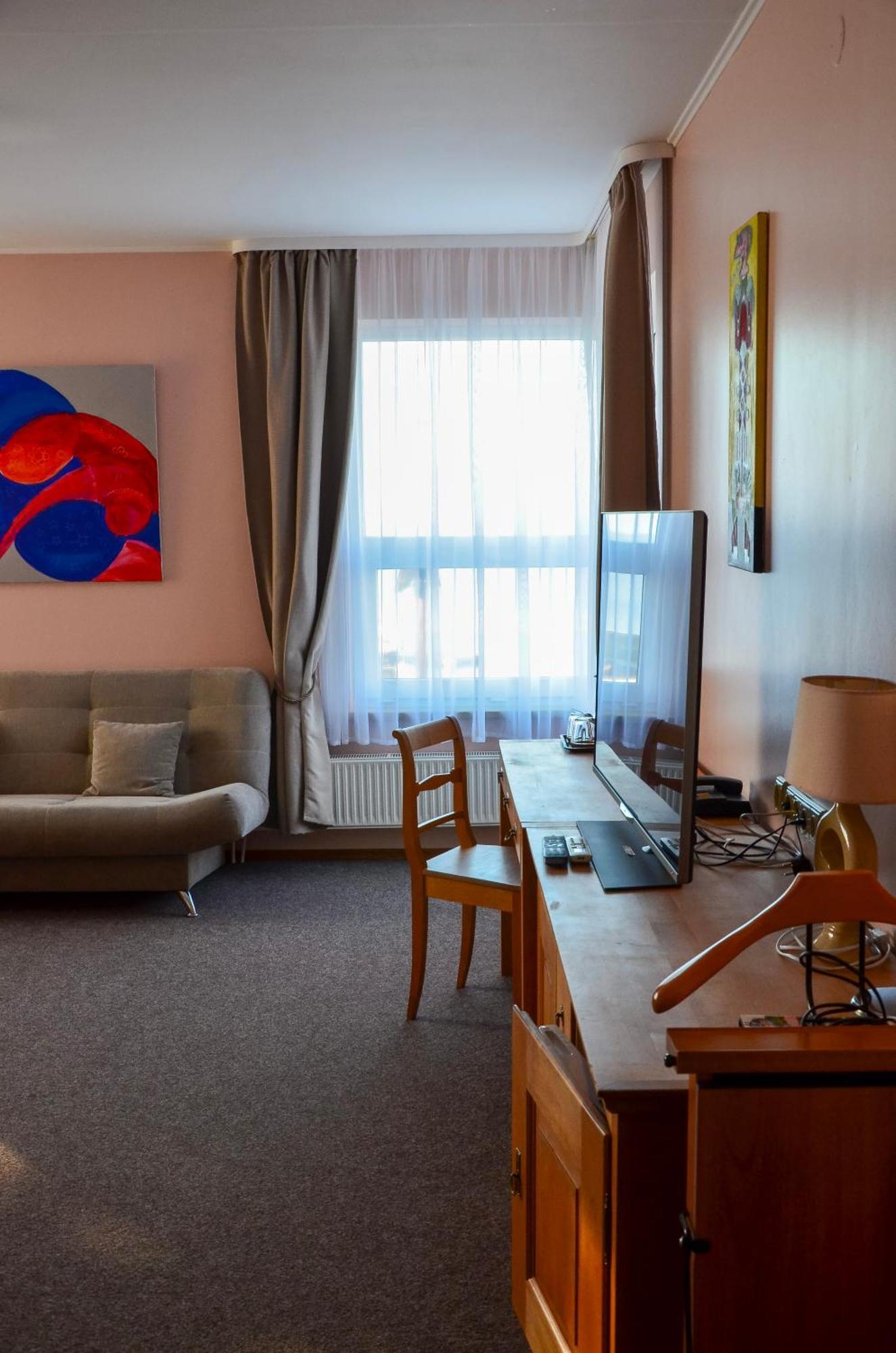 Hotel Viesbutis Ventaine Ventė Zewnętrze zdjęcie